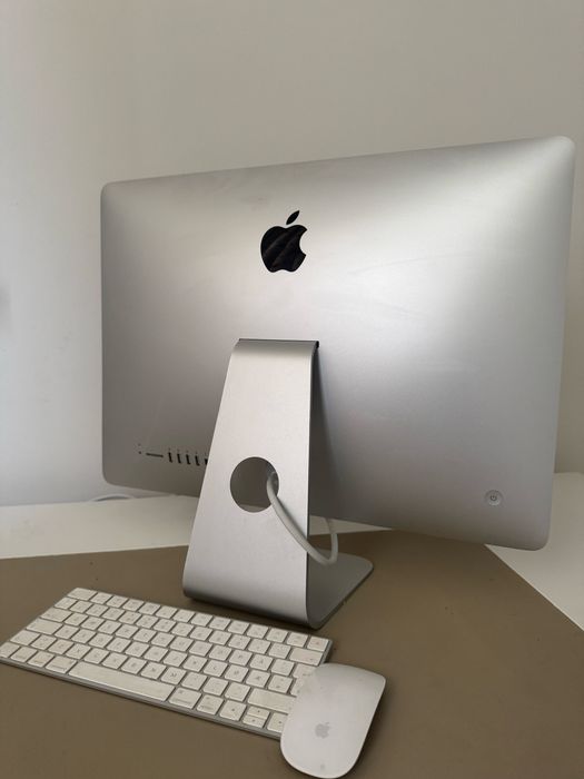 iMac 21,5 cala, koniec 2015