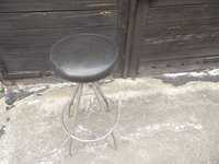 krzeslo barowe metalowe