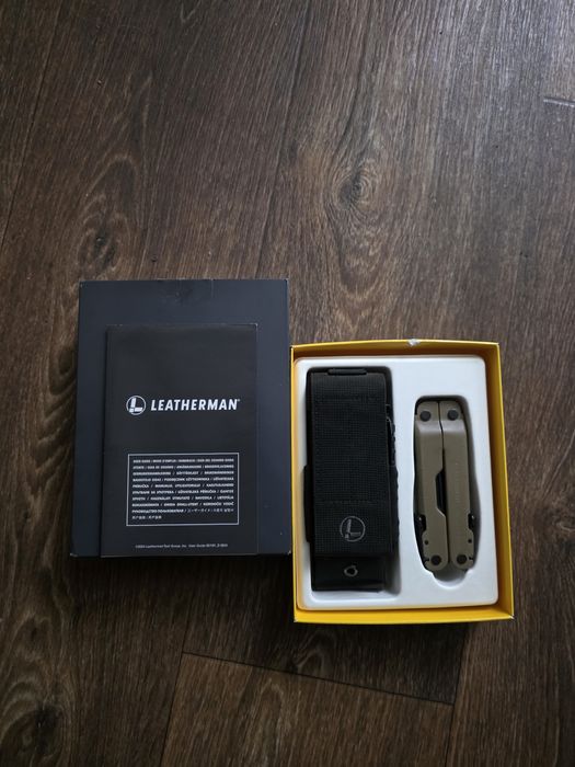 Мультитул LEATHERMAN Super Tool 300M Black/Coyote