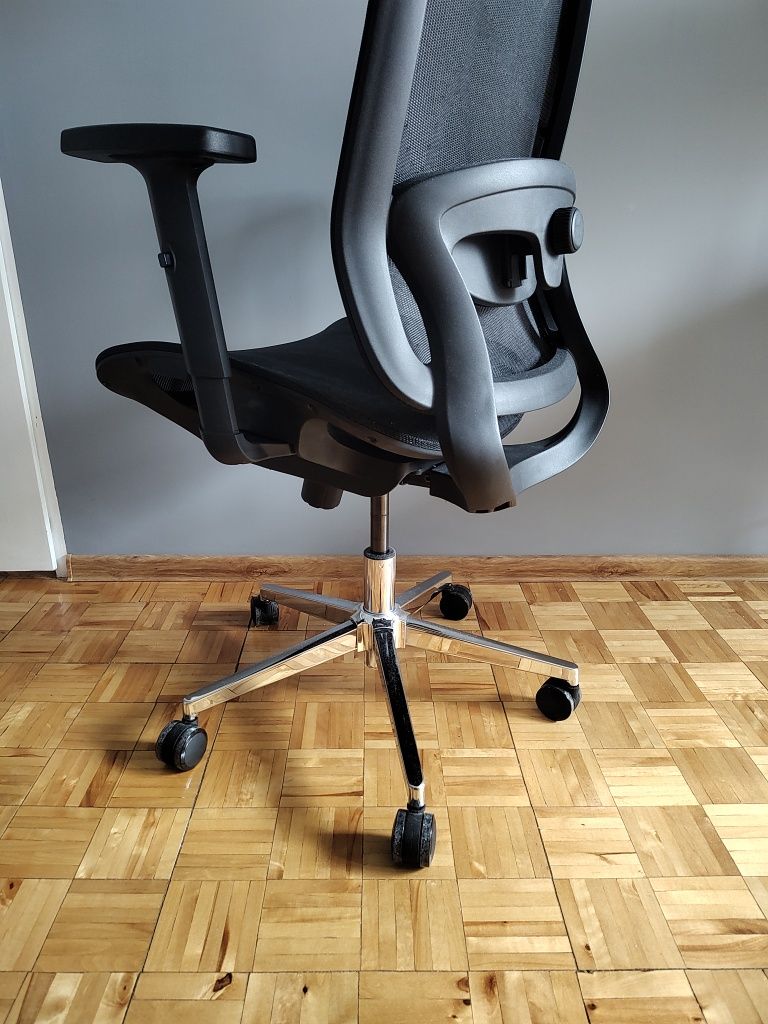 OKAZJA!!! -50% Nowy krzesło fotel biurowy obrotowy ergonomiczny black