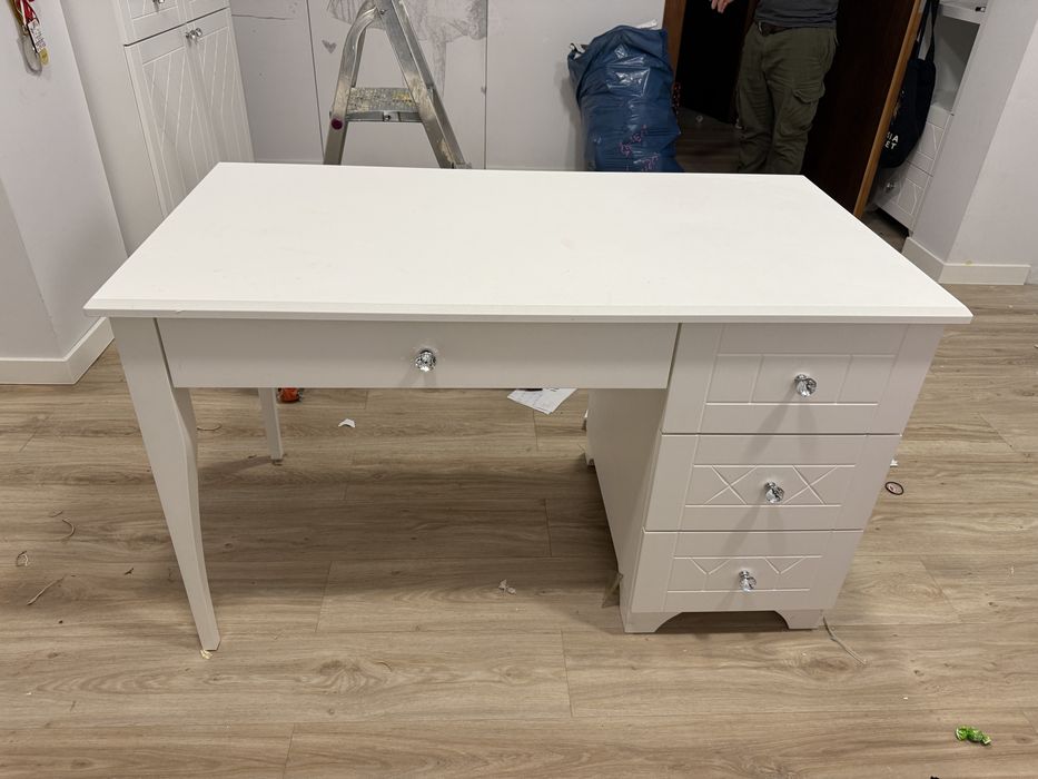 Komplet mebli białych ROYAL