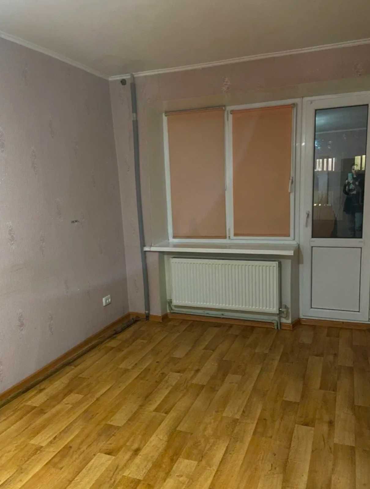 Продається двокімнатна квартира в Центрі