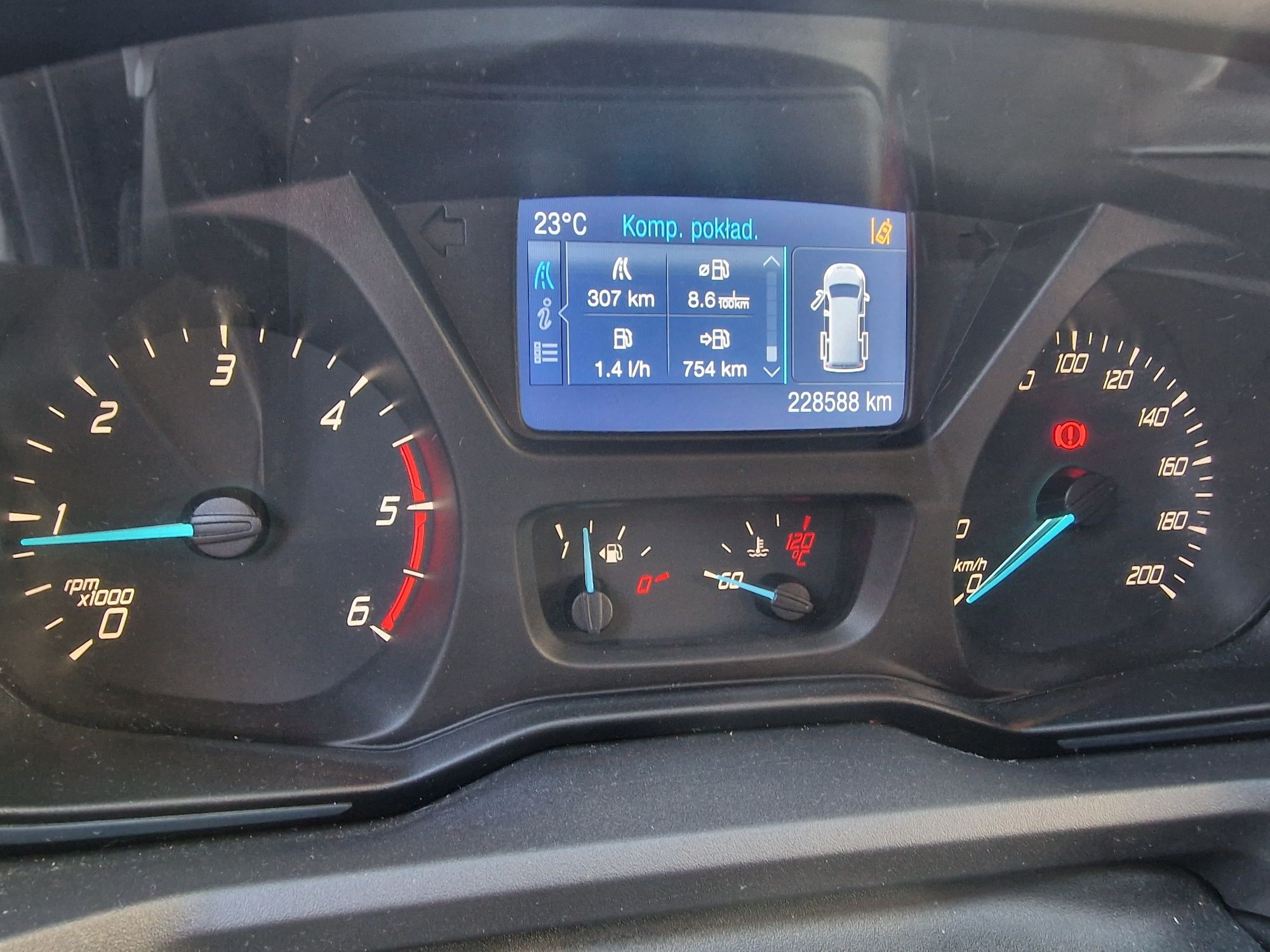 FORD TRANSIT Custom 2.2TDCI 5osobowy brygadowka FV23% 2014r 228.000km