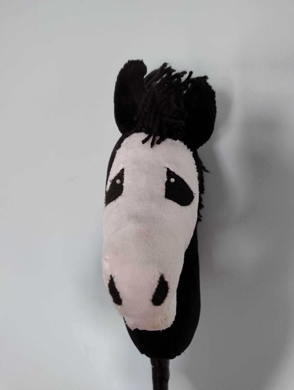 Hobby horse Kary