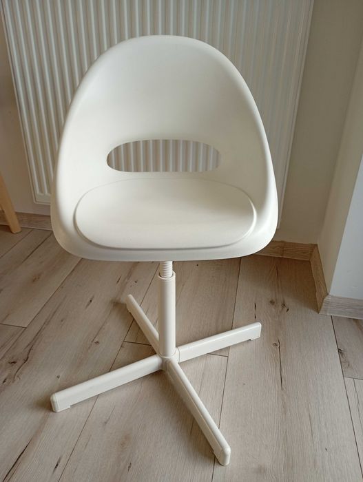 krzesło obrotowe IKEA