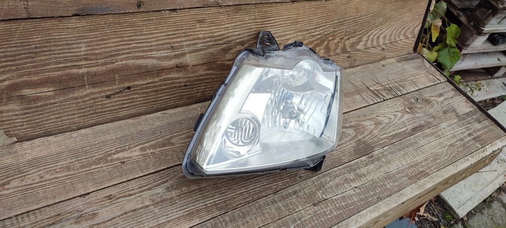 Renault Modus фари фара ліва рено модус