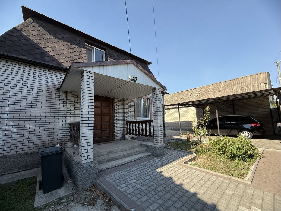 Продам 2х этажный дом Шевченковский ( пос. Димитрова)