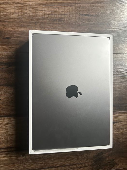 MacBook Air nowy