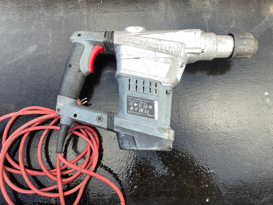 Młot udarowy udarowo obrotowy sds max Graphite młotowiertarka