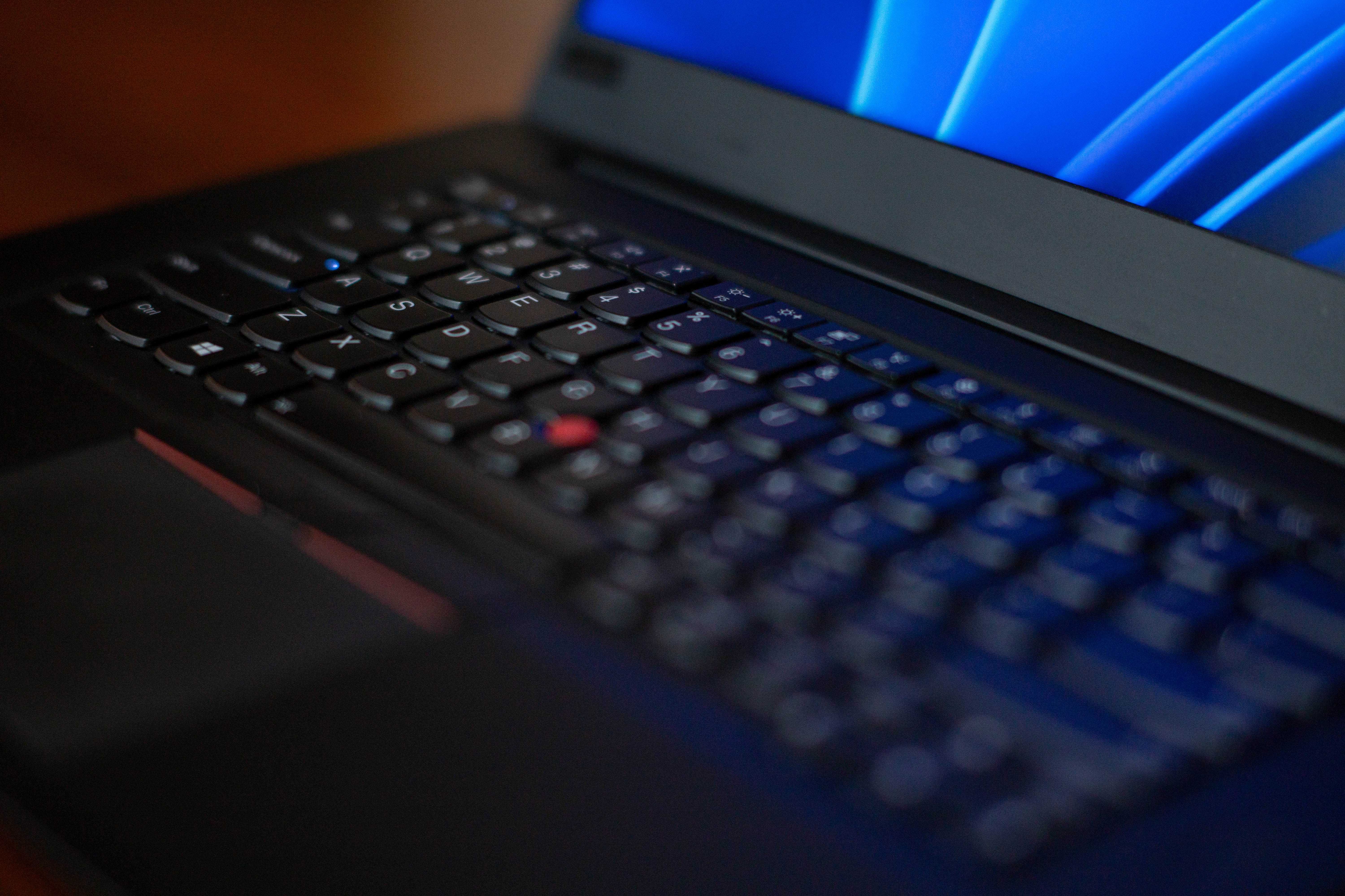 ThinkPad P1 / Xeon E-2176M / Quadro P2000 / M.2 / ekran matowy IPS