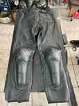 Calças Mota Dainese em pele