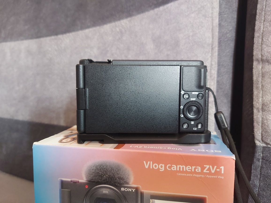 Aparat fotograficzny Kamera Sony ZV-1 ZV1 Mikrofon Baterie UURig Dodat