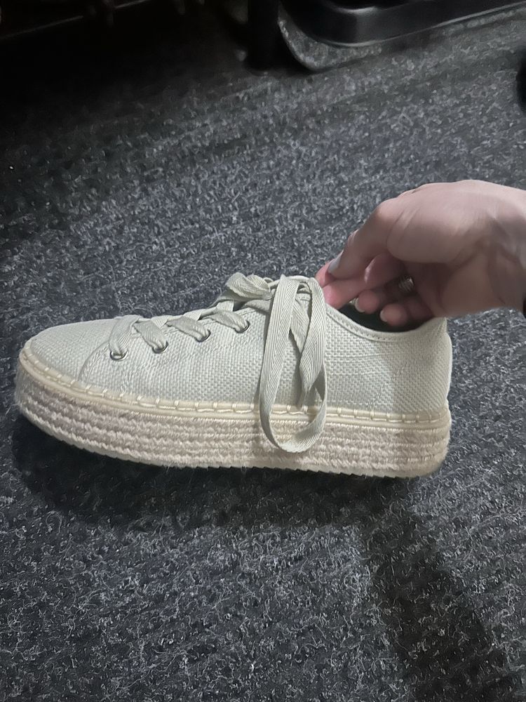 Сліпони h&m