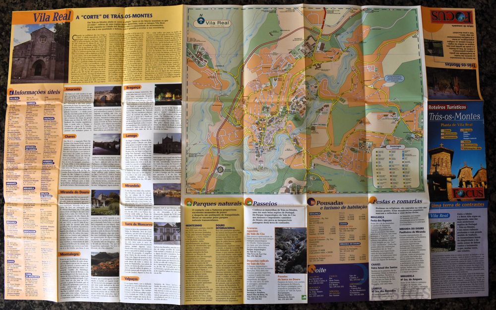 Roteiros Turísticos (8 guias de Portugal Continental e Açores)