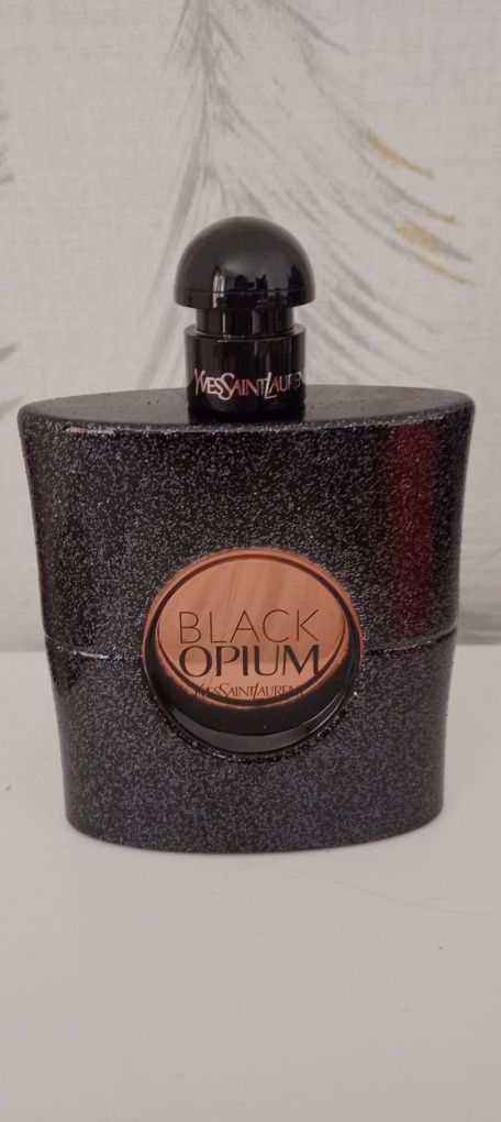 Opium black ysl eau Parfum