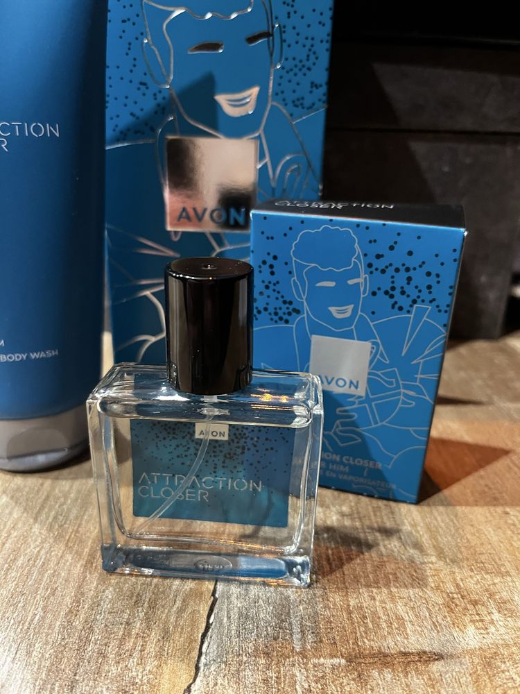 Avon Attraction Closer for him , zestaw