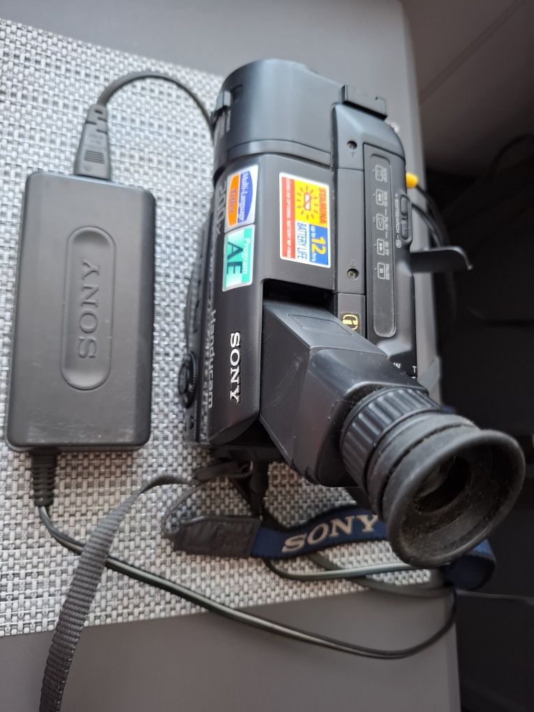 Kamera Sony system wideo 8 mm XR
