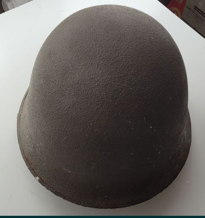 Hełm francuski z 1953 r - Franck Aubervilliers (630)