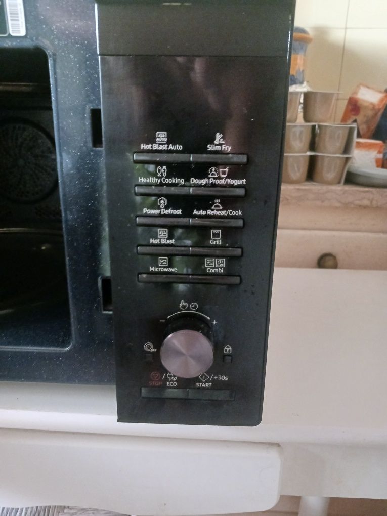 Microondas Samsung semi novo