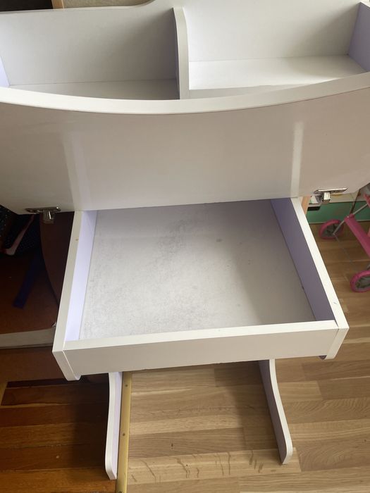 Дитяча парта зростаюча,стіл письмовий