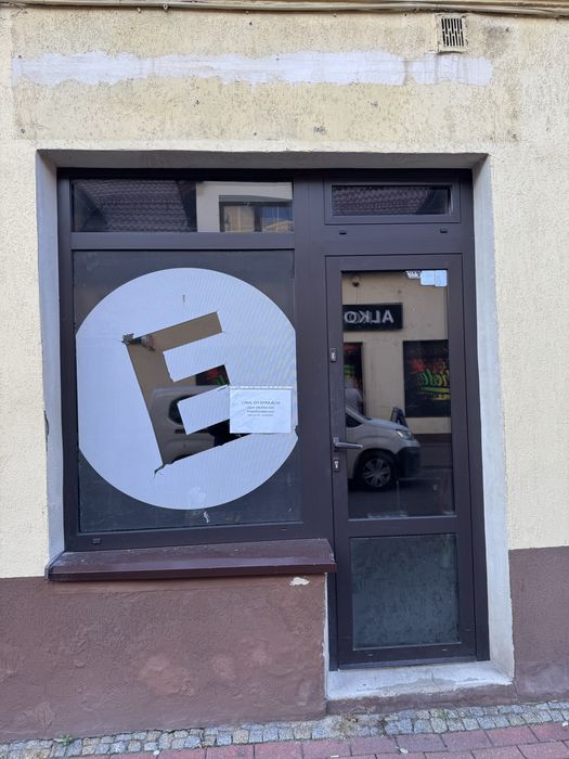 Wynajmę lokal uslugowy w centrum Łowicza