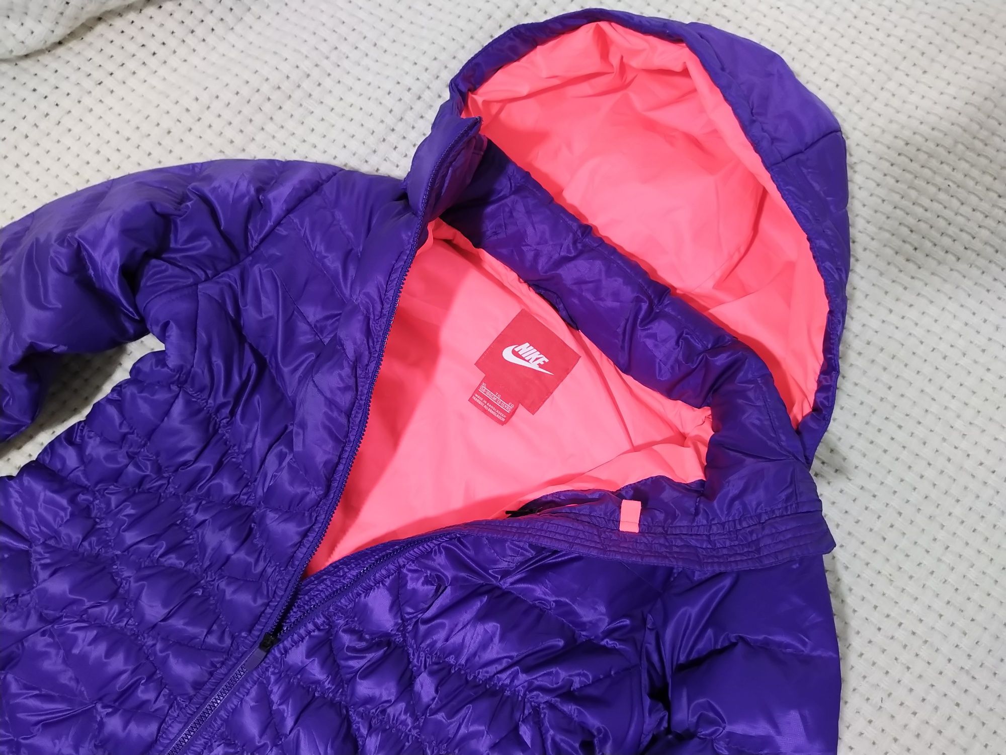 Куртка пальто пуховик женский подростковый Nike 550 оригинал размер SM