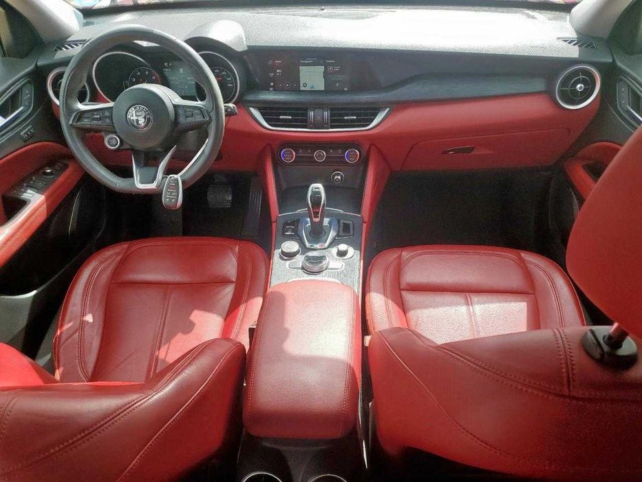 Alfa Romeo Stelvio 2020