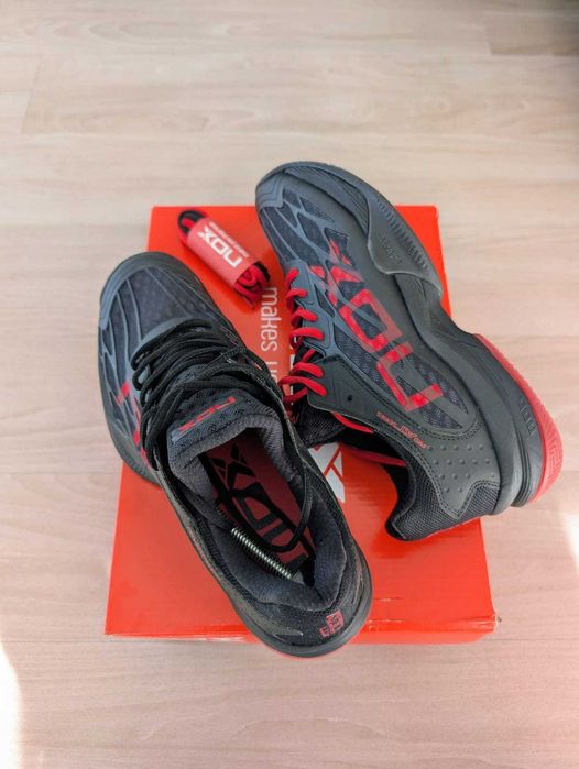 Sapatilhas Padel Nox AT10 Calatluxnero