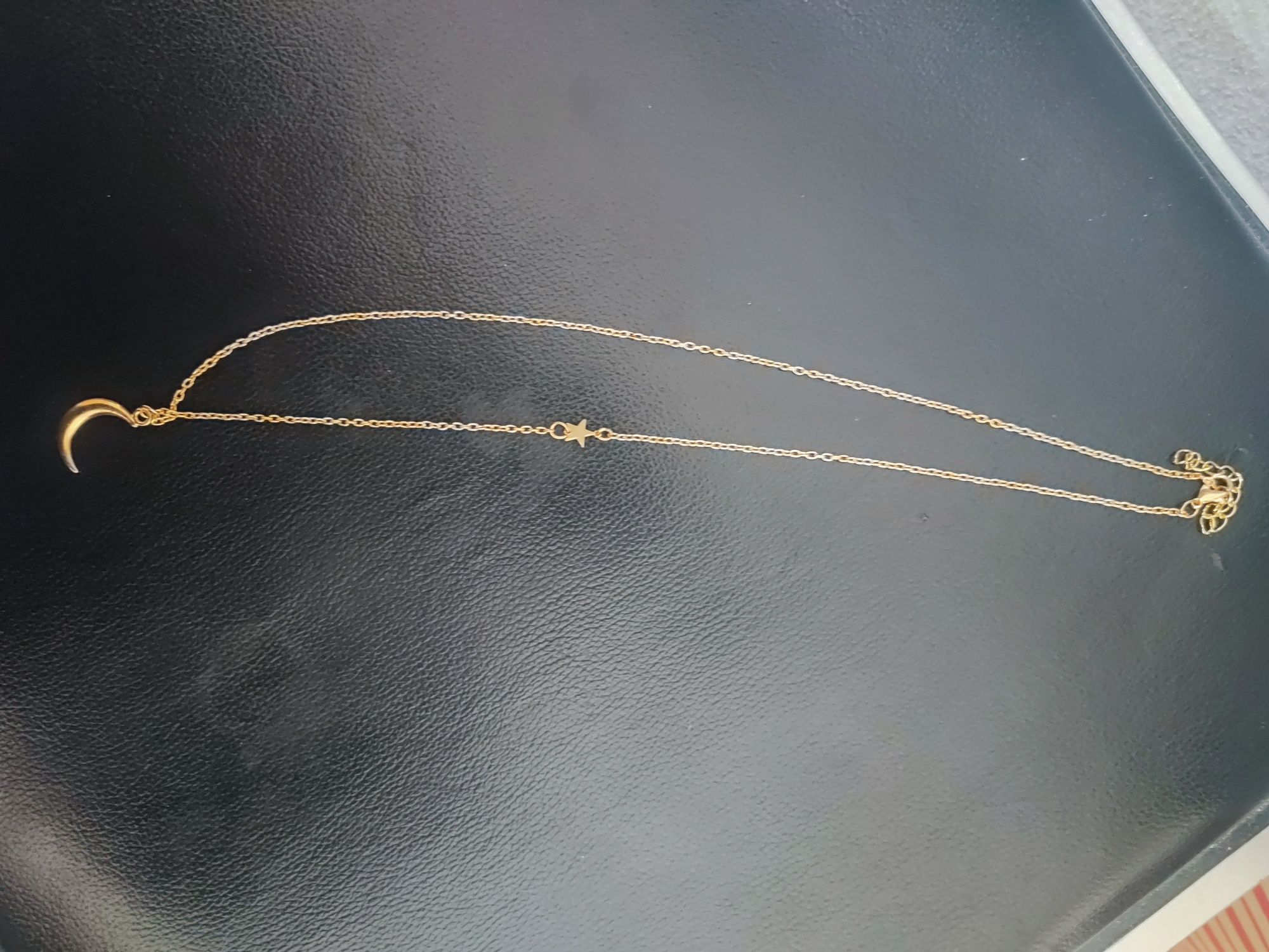 Fio dourado impecável
