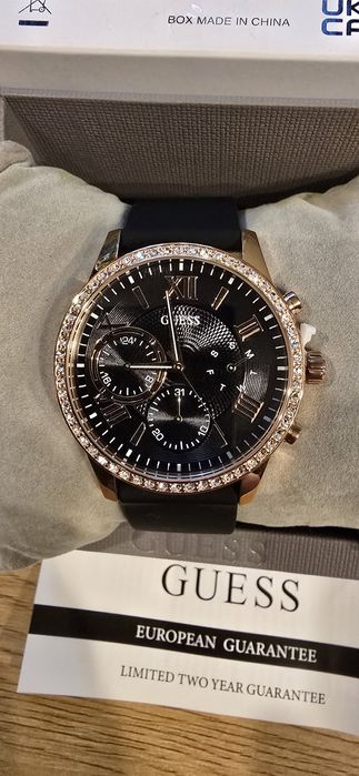 Zegarek damski GUESS U1135L4 40MM