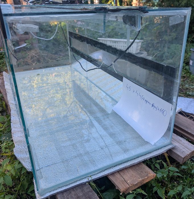 Тераріум горизонтальний б/у 45х45х110
