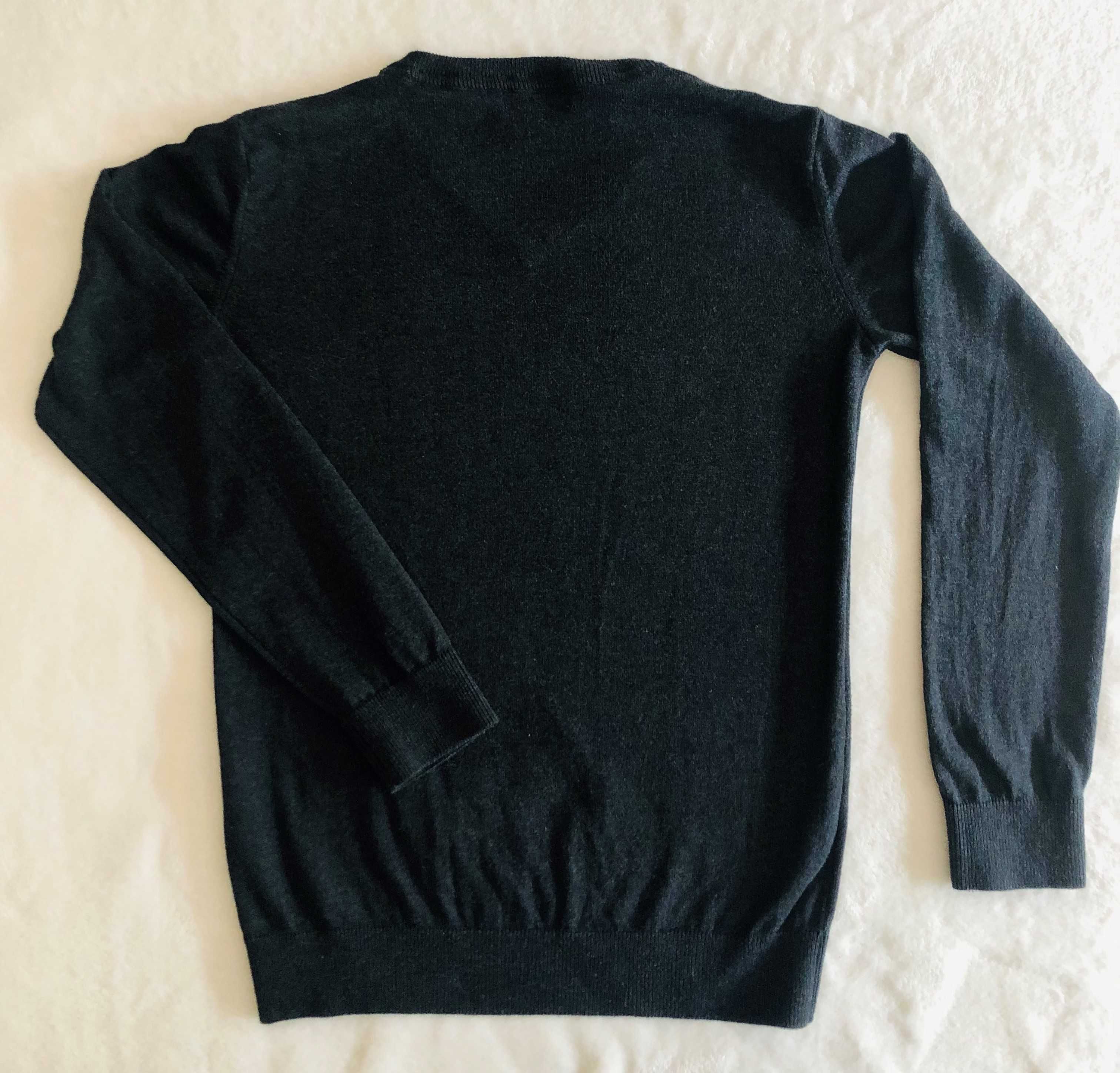 Chłopięcy sweter ciemnoszary firmy Reserved roz.140 cm