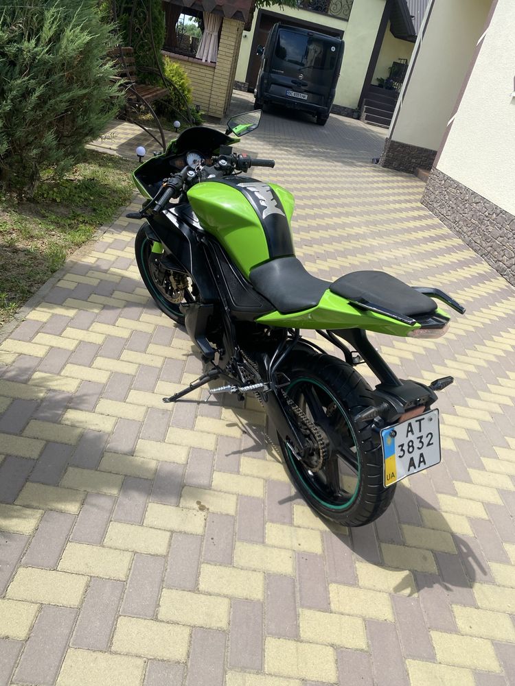 Продам Viper r1 250