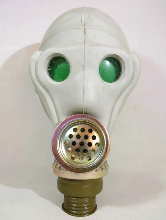 Antiga máscara de gás.