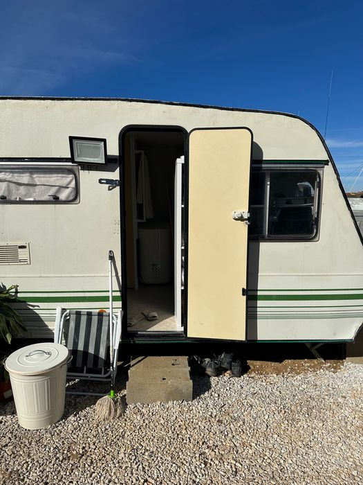 Caravana s/ documentos