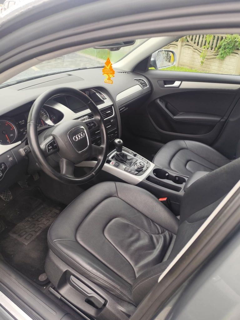 Audi A4B8  2.0TDI