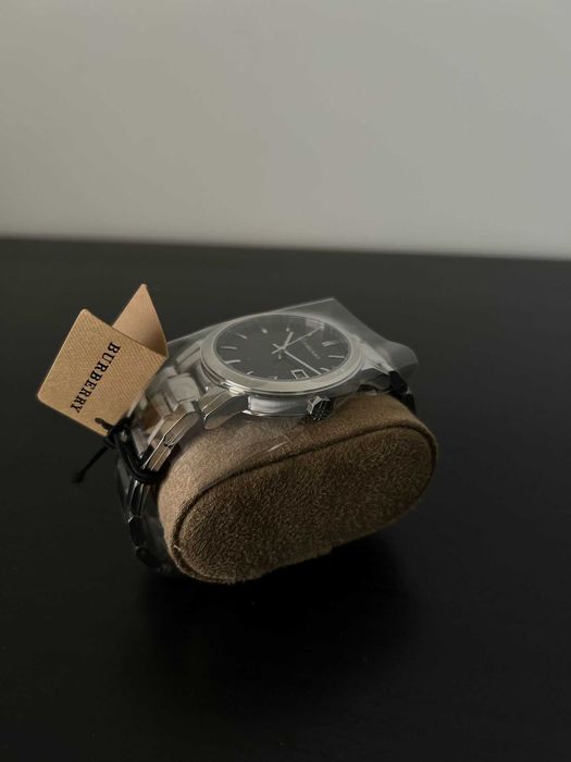 Relógio Burberry BU9001 - Novo, original com caixa e documentos