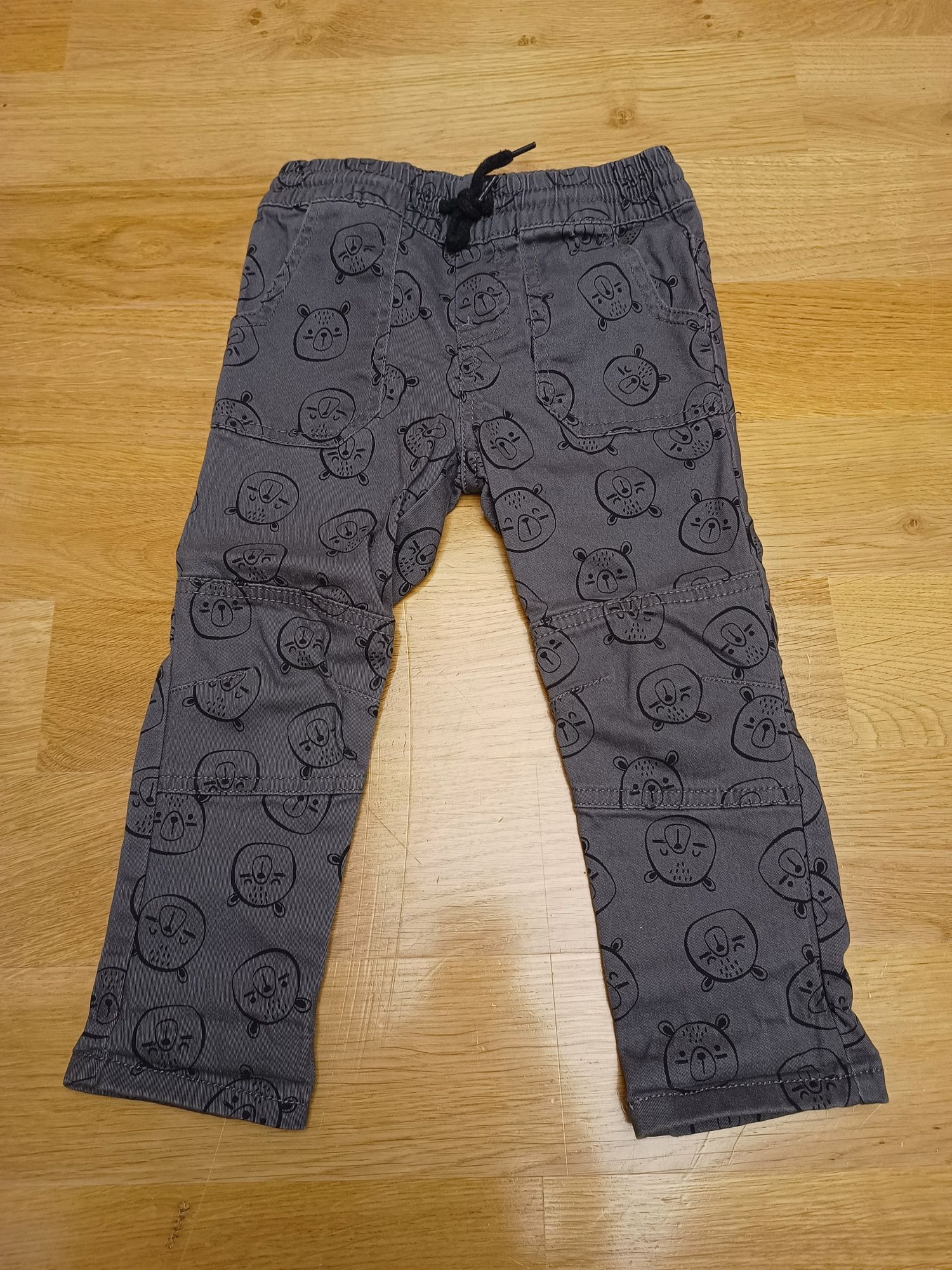 Nowe spodnie Pepco 92