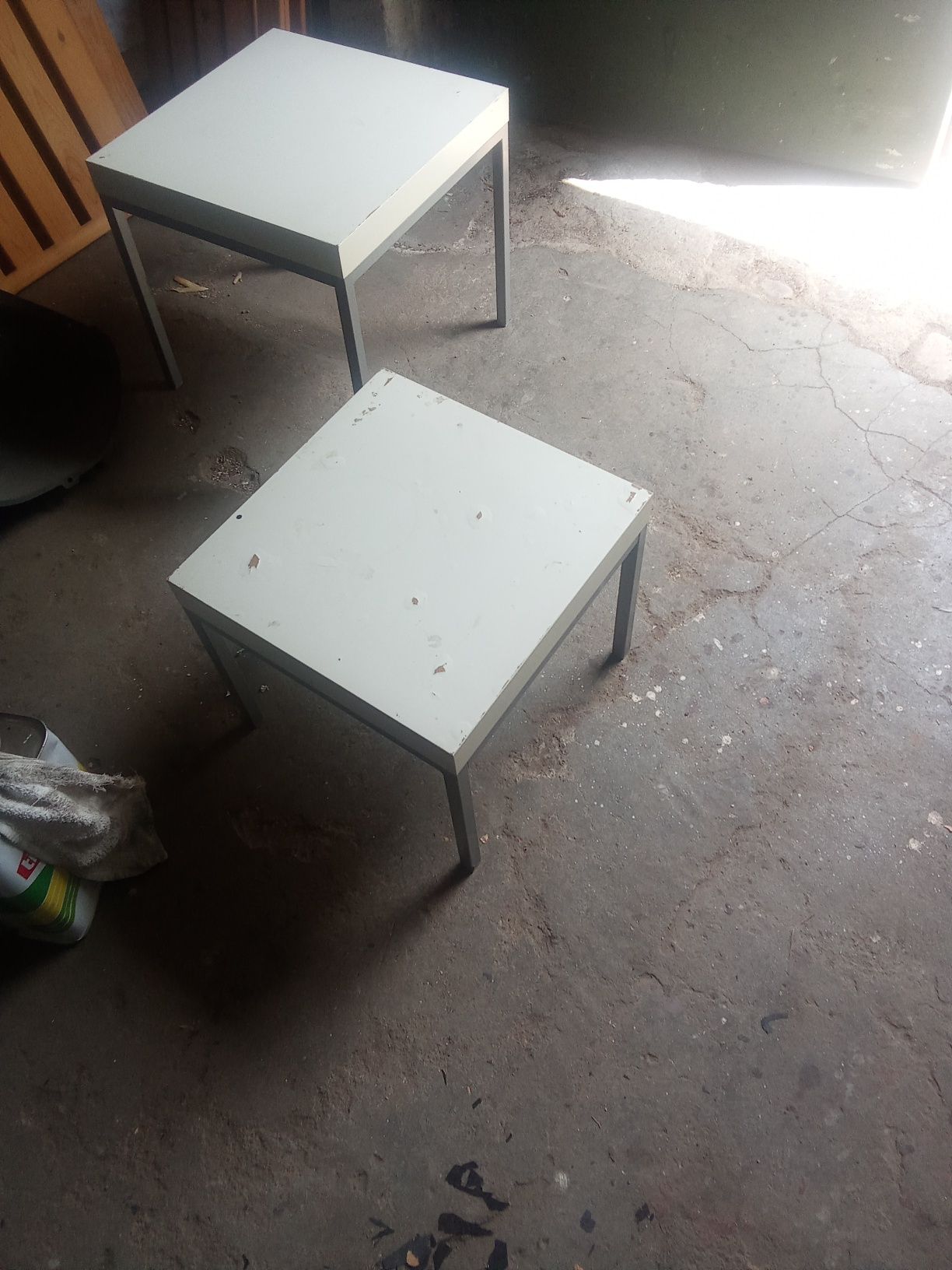 Dois bancos cadeiras IKEA.