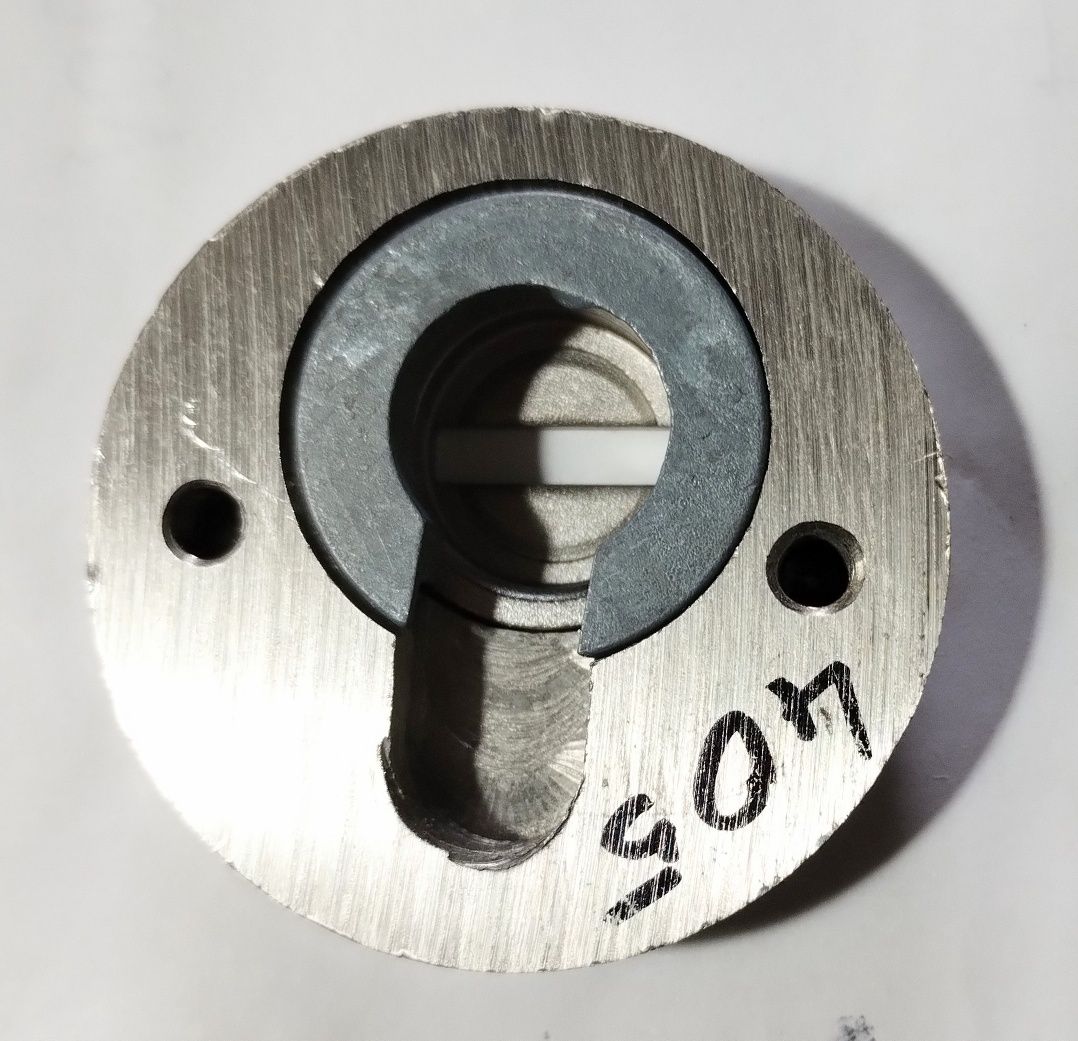 Броненакладка (протектор) KALE стальная, матовый никель SN