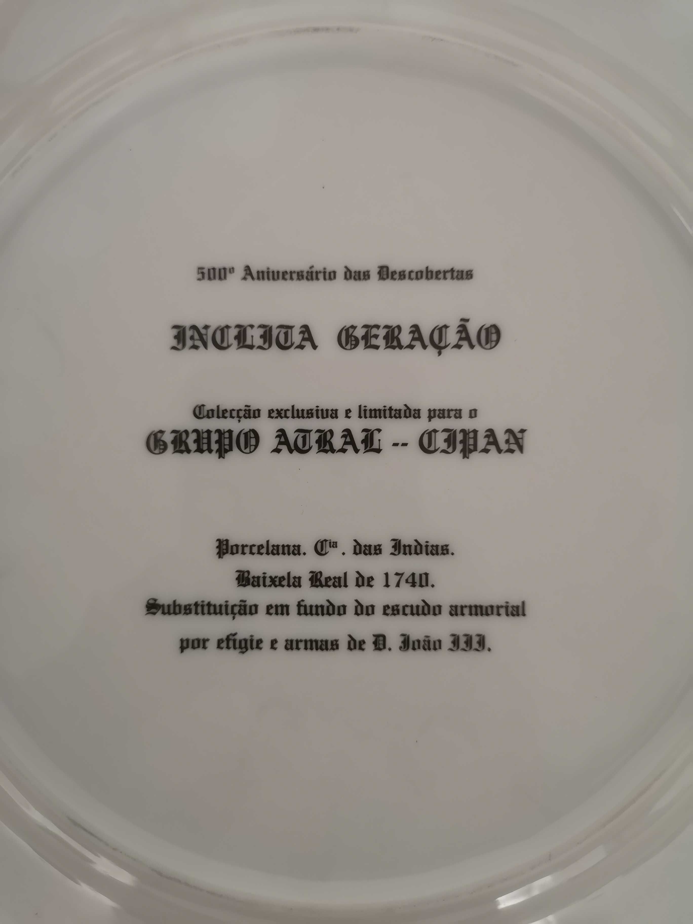 Prato de porcelana comemorativo do 500º Aniversário das Descobertas