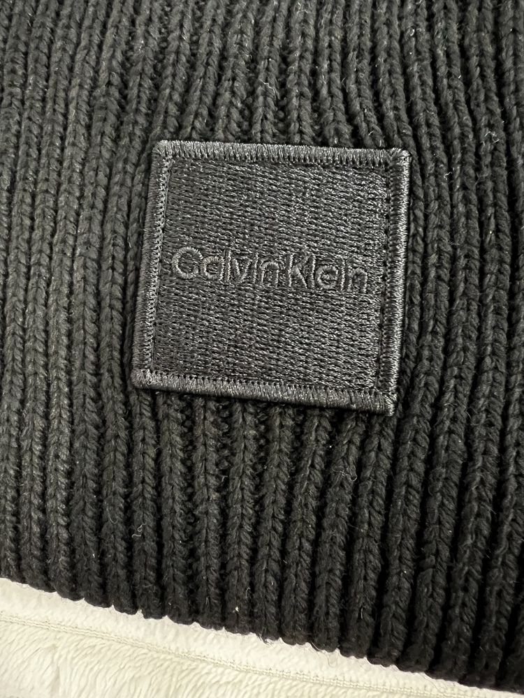Жіноча шапка Calvin Klein оригінал