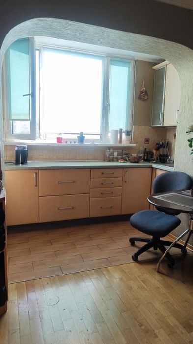 Сдам 1 ком. ул. Лариси Руденко, 13. м. Позняки, м. Харьковская