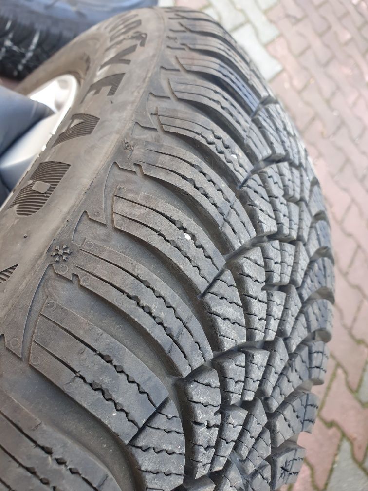 Felgi Koła 14" Fiat 500 4x100 ET35+175.70.14 Goodyear Zima