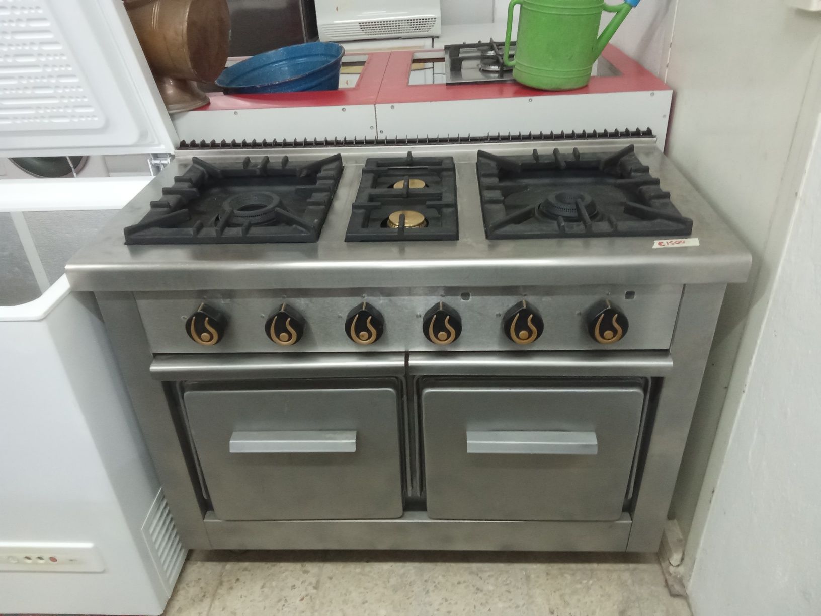 Máquina de lavar roupa e loiça