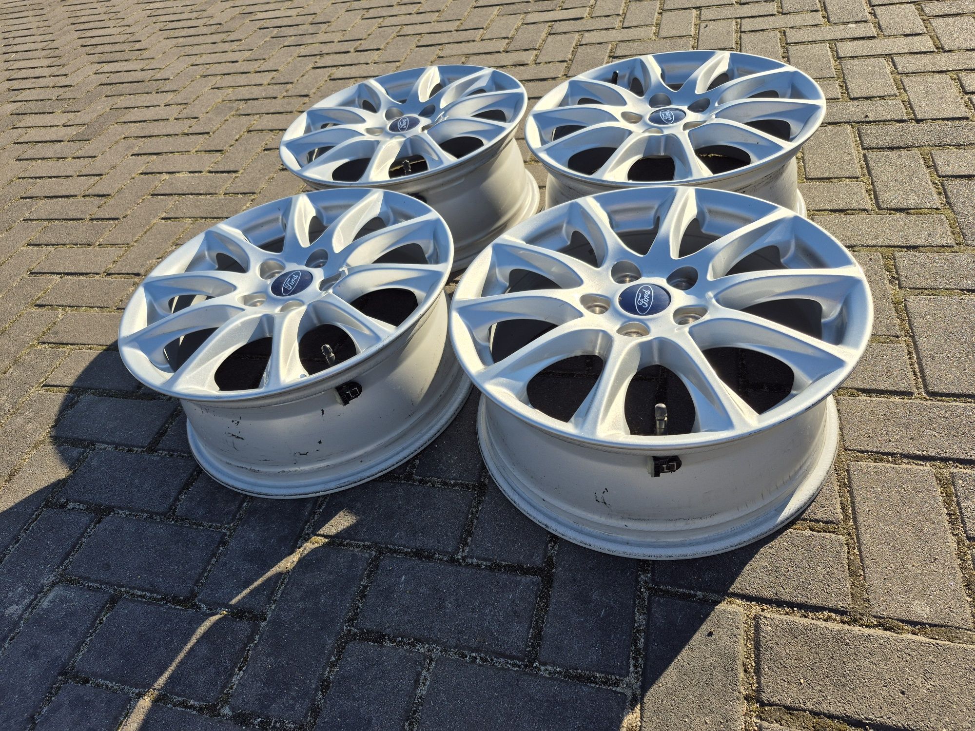 Felgi Alu z Czujniki Oryg FORD Focus C-Max Mondeo 5x108 16 Cali 6.5J