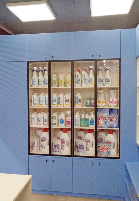 Продам комплект якісних меблів: стелажі, прилавок, шафи. Чудовий колір