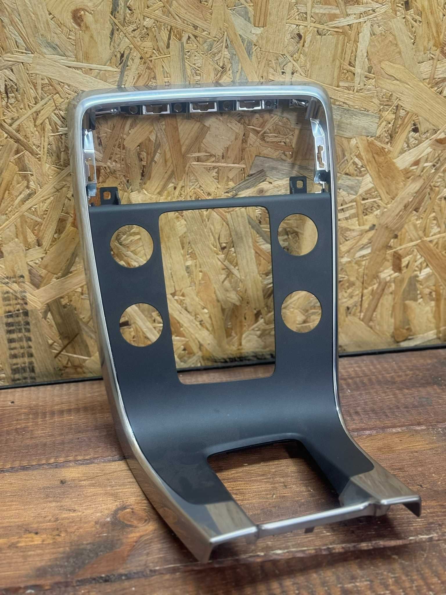 Wodospad panel centralny Volvo V60 I / S60 II