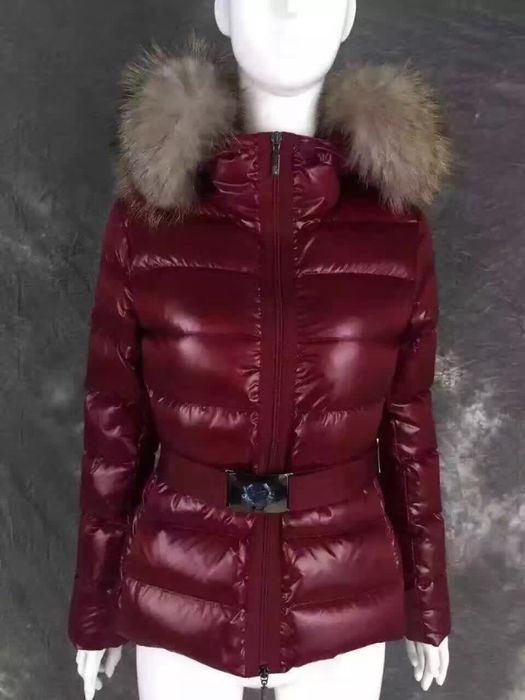 Moncler Tatie женские пуховики натур мех XS,S,M