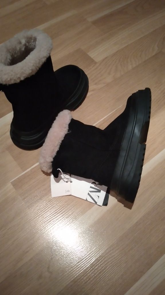 Зимові чоботи   Zara